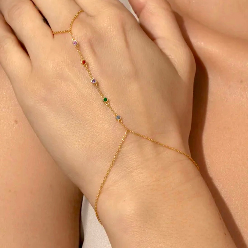 Charielys color Hand Chain